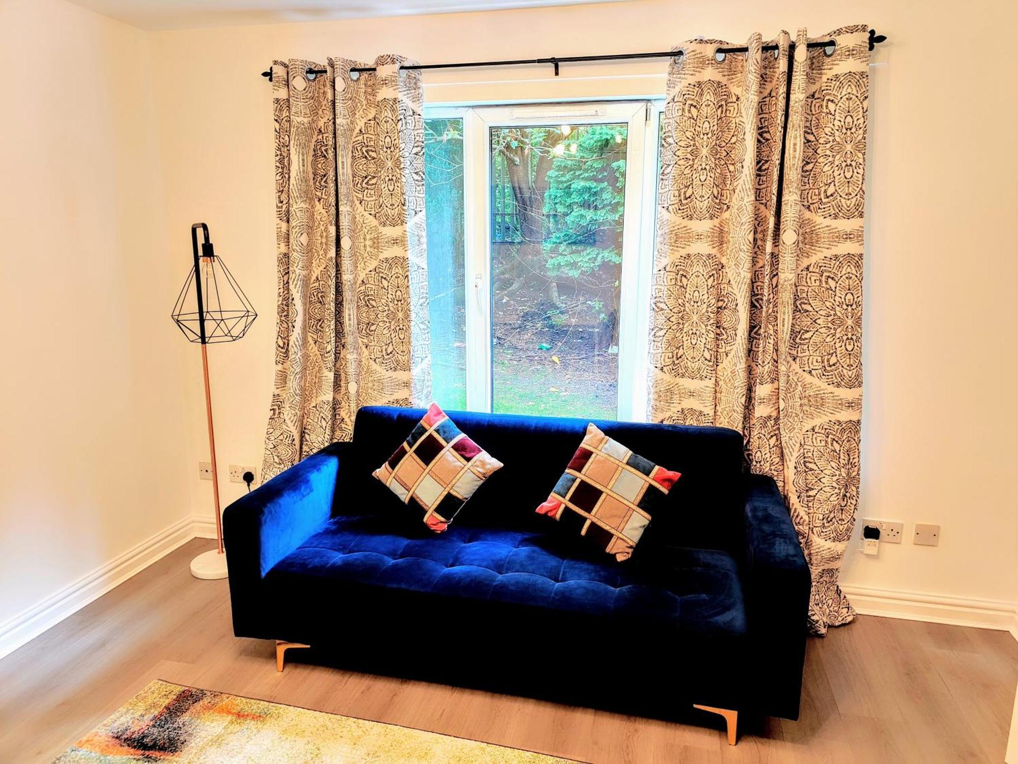 La Casita, Quarry - 2 Bedroom Entire Apartment With Free Parking Glasgow Kültér fotó